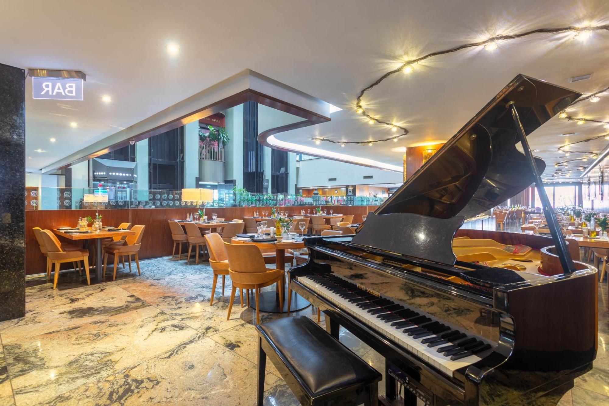 Ouro Minas Hotel Belo Horizonte, Dolce By Wyndham Exterior foto The restaurant